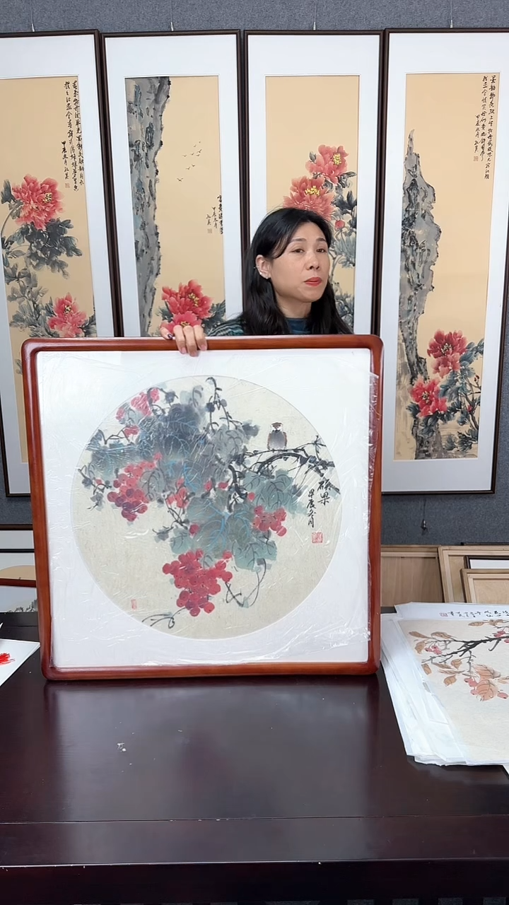 【闪购商品】国画葡萄实木装裱