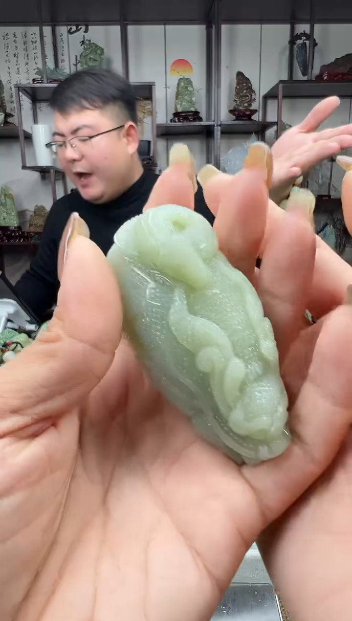 未镶嵌和田玉把件1