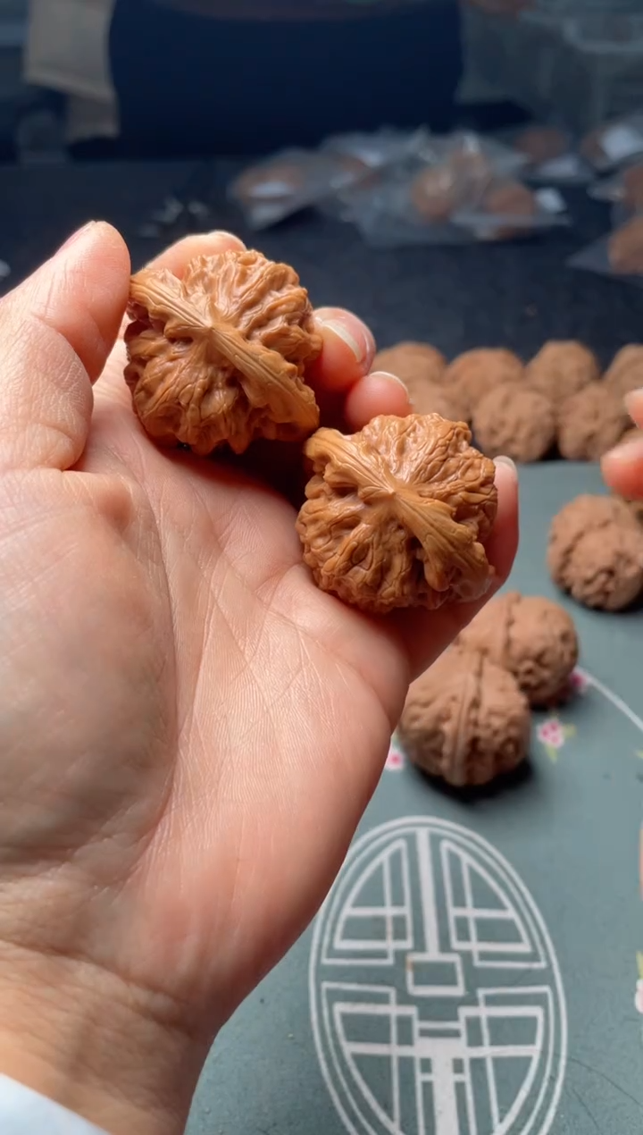 把件文玩核桃w247  金公子42尺