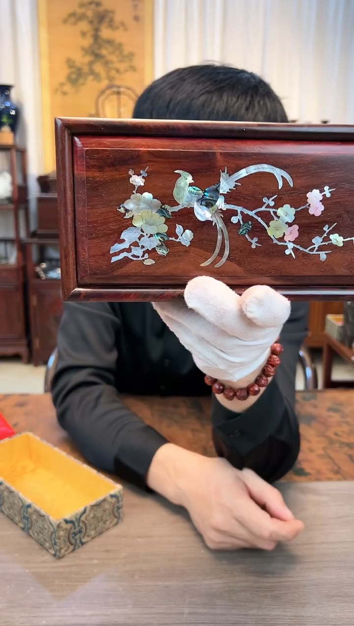 【闪购商品】红酸枝木类成套家具大红酸枝嵌螺钿前程似锦22