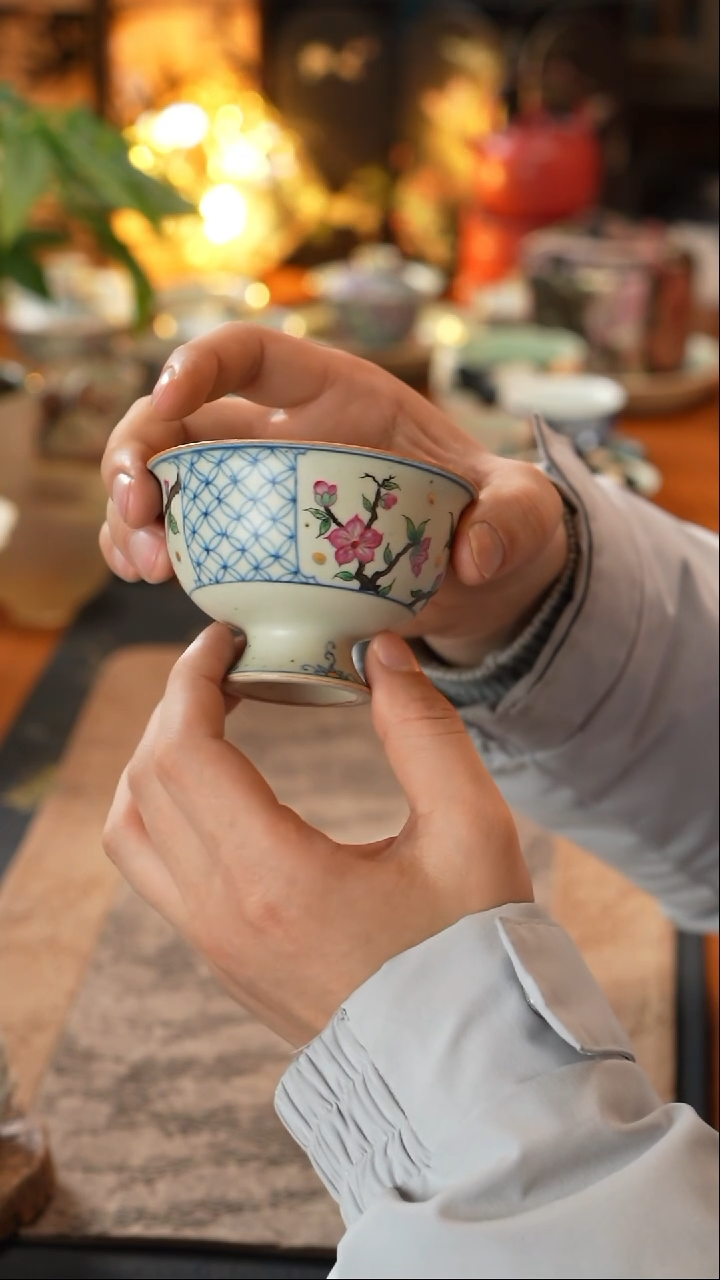 【闪购商品】素谷-青花釉上彩桃花小高足盖碗120cc