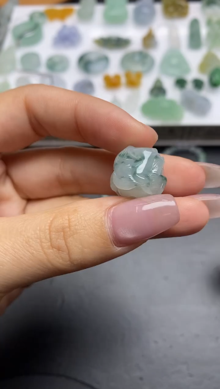 【闪购商品】定制翡翠未镶嵌翡翠毛货~