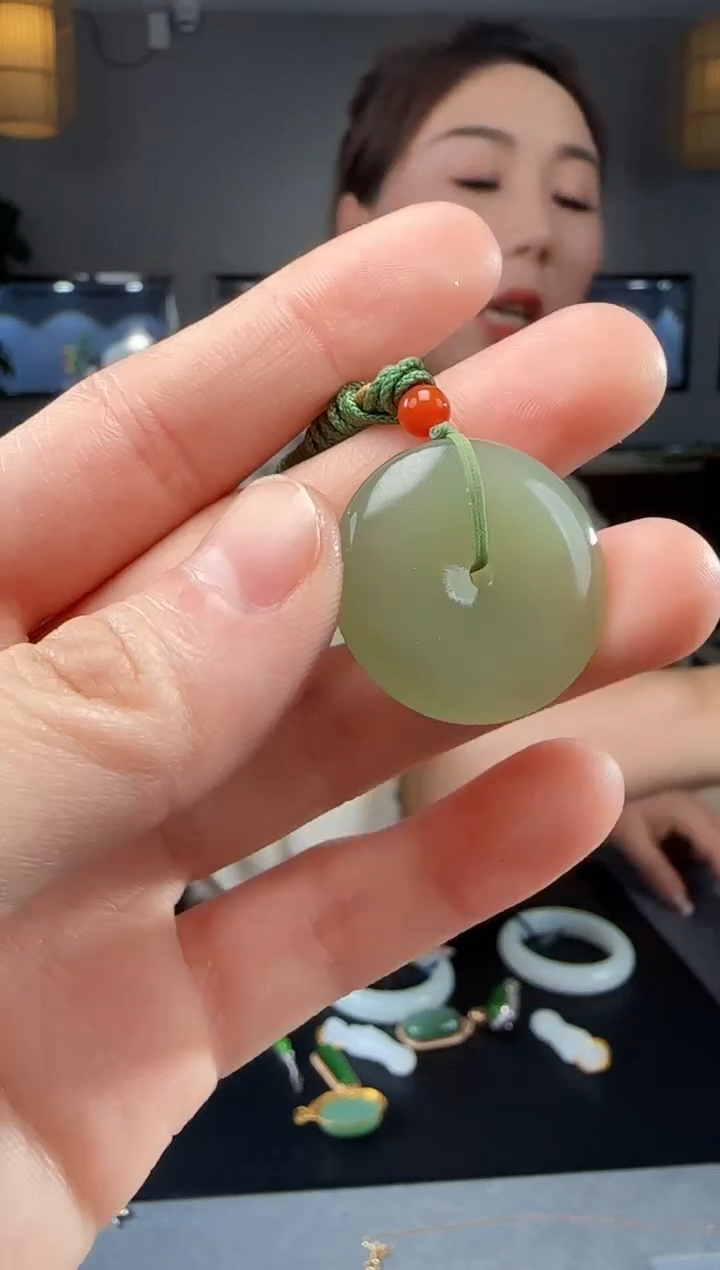 【闪购商品】和田玉吊坠(不含链)未镶嵌1