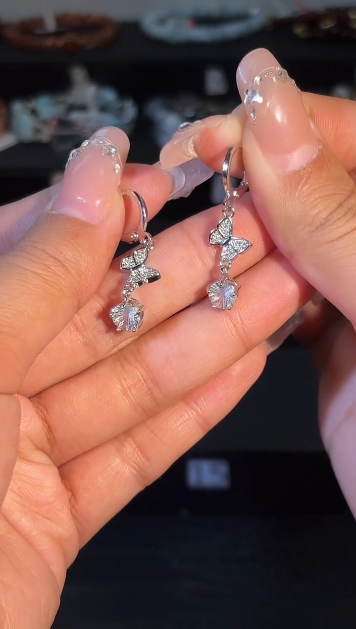 银S925镶嵌托帕石耳钉k482多样性发货一件