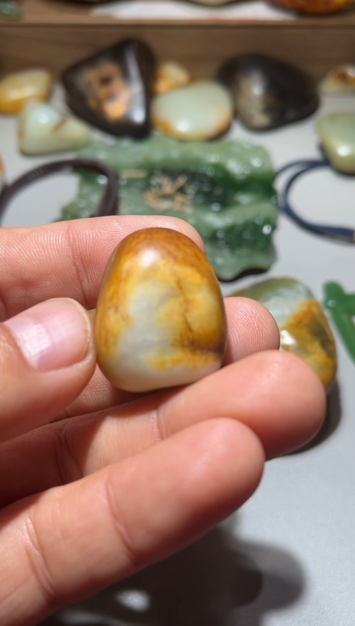 未镶嵌和田玉（子料）挂件 和田玉（子料）