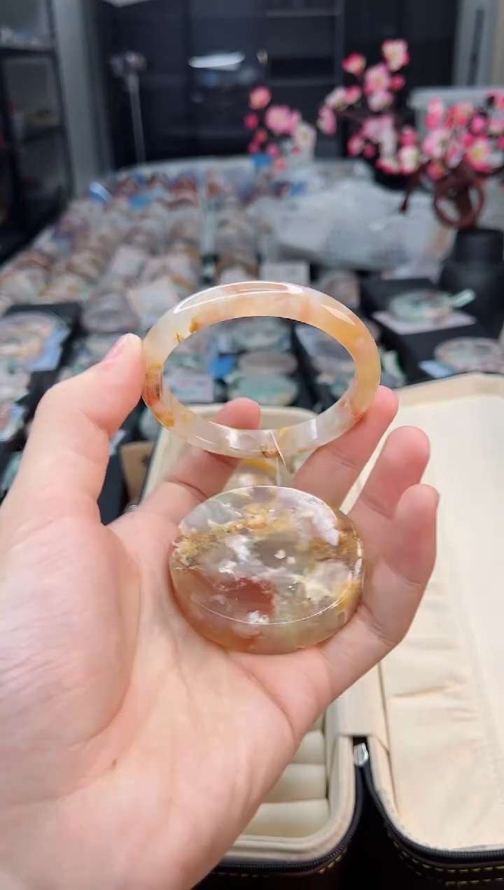 石英质玉手镯未镶嵌58圈口（赠送镯心）6806169