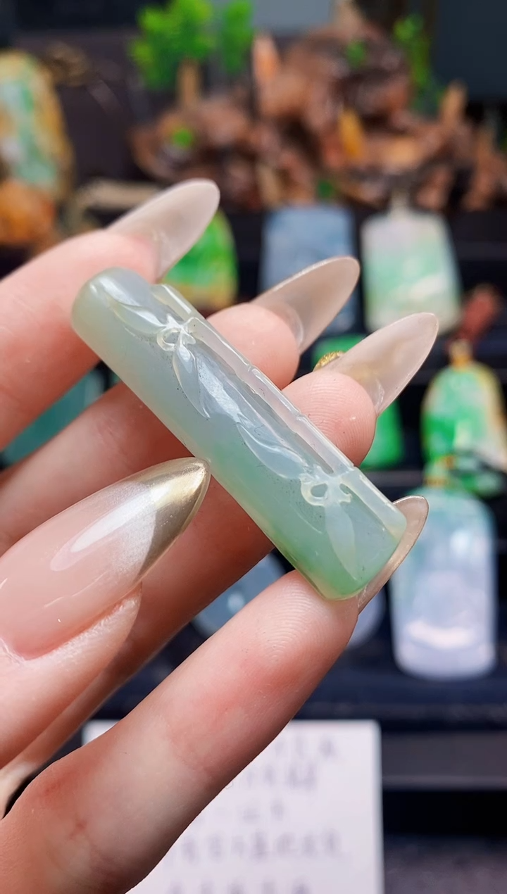 【闪购商品】定制翡翠未镶嵌翡翠A货