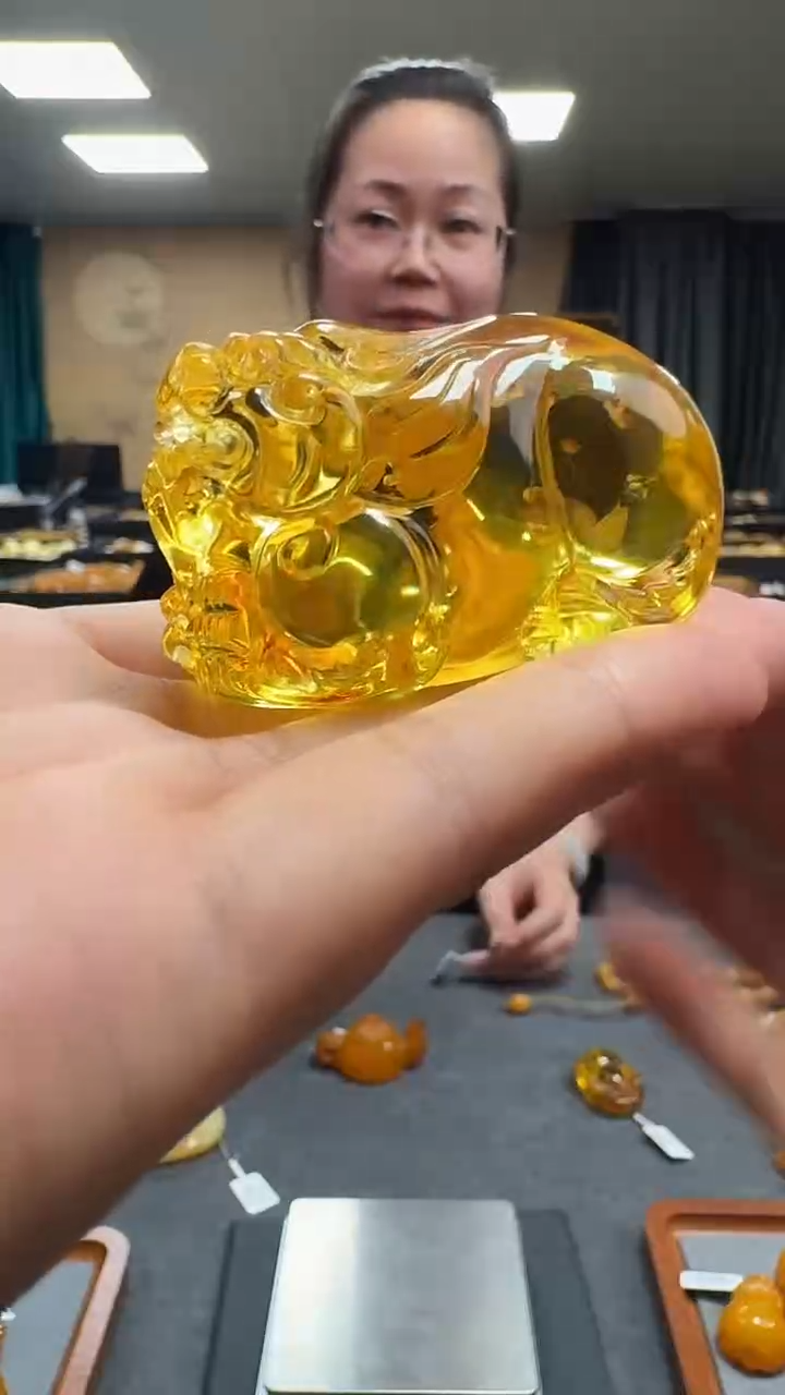 琥珀颈饰未镶嵌天然保真蜜蜡貔貅套装（送绳子）