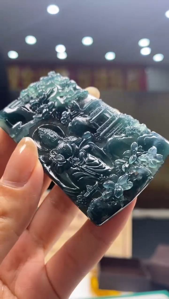 【闪购商品】翡翠颈饰未镶嵌********131
