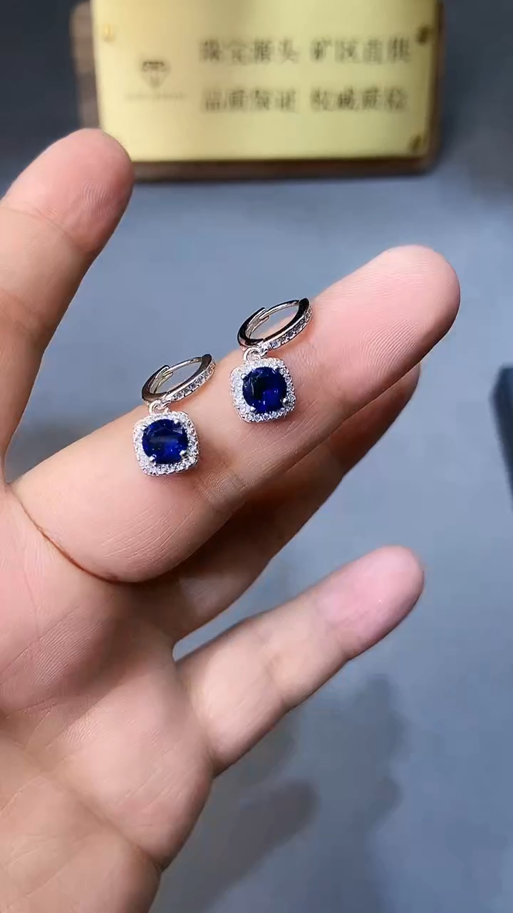 【闪购商品】蓝宝石耳饰银S925镶嵌354