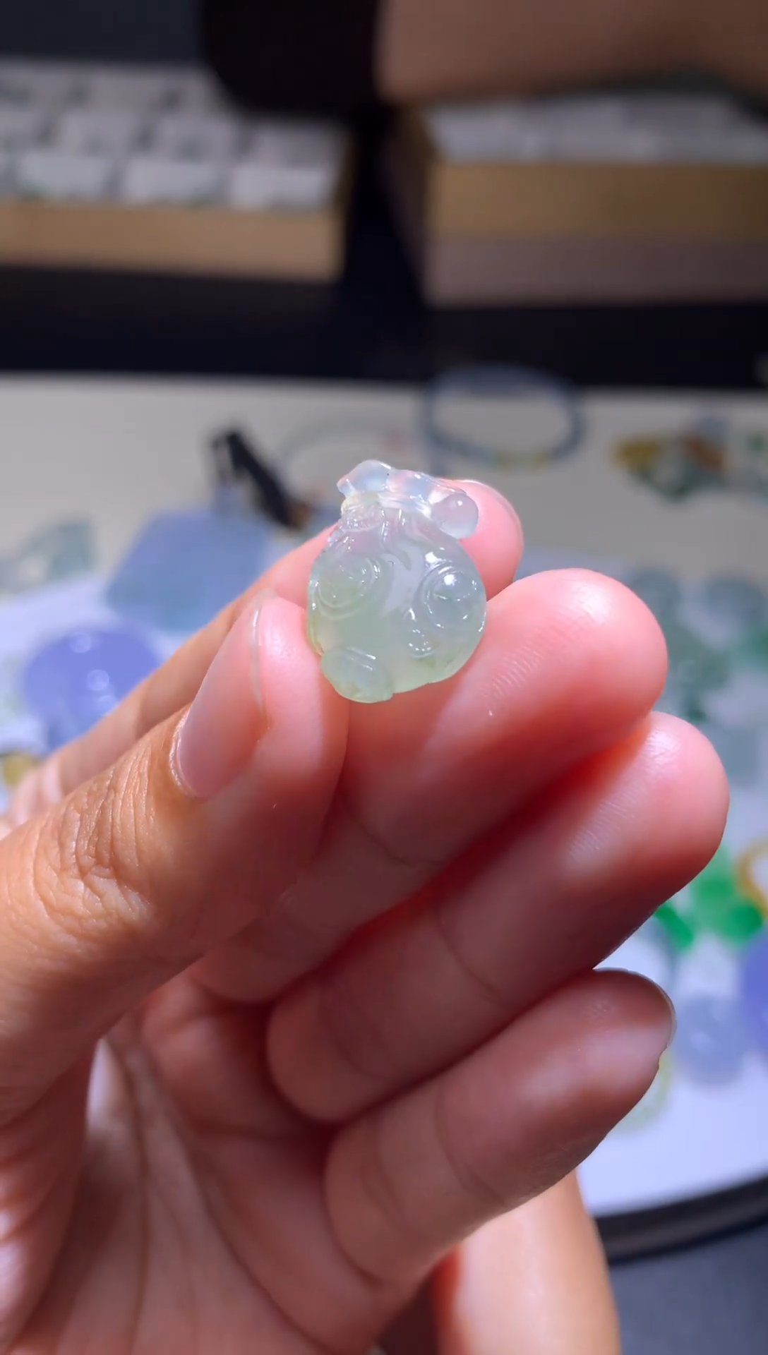 未镶嵌定制翡翠来**踪毛货