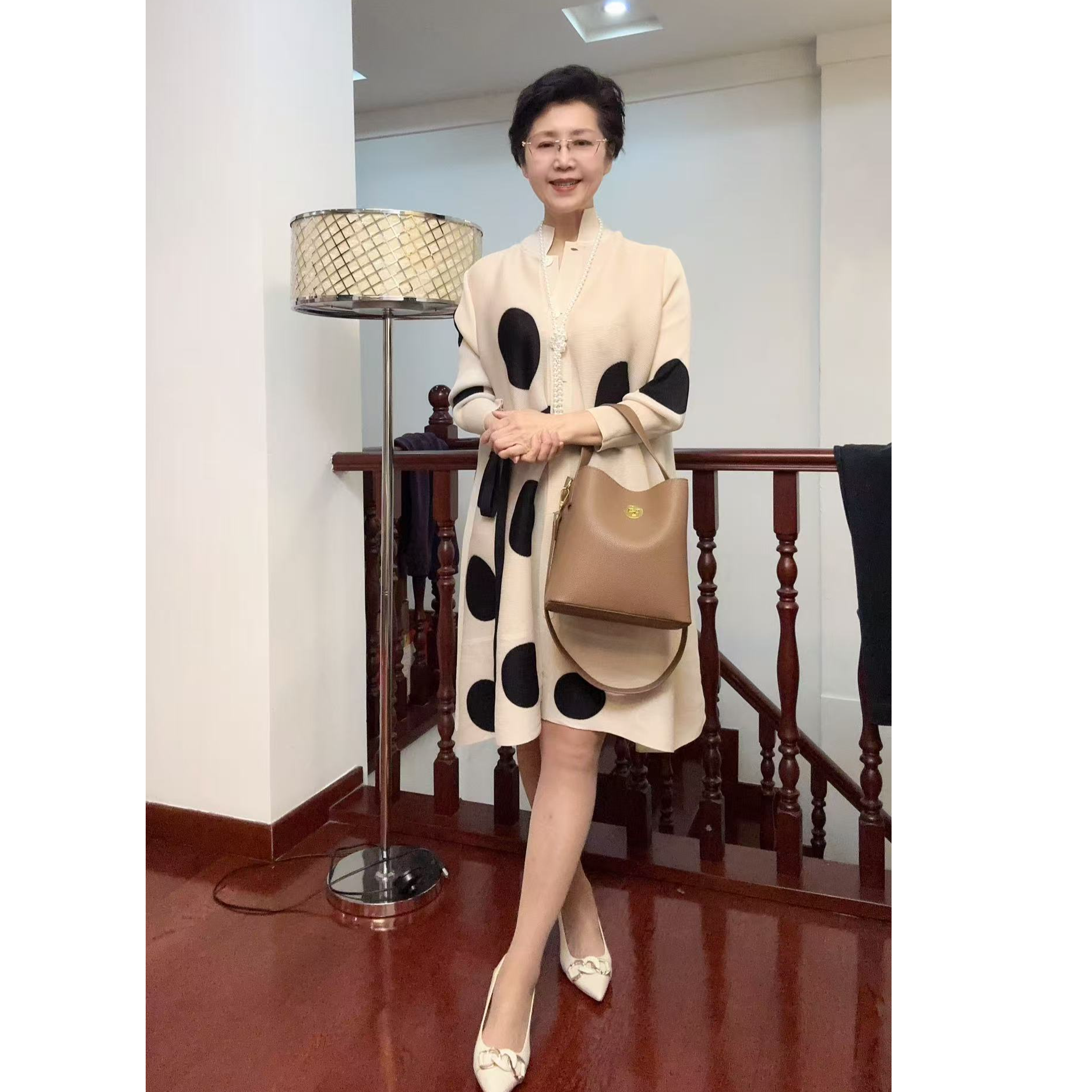 褶皱波点气质外套2025秋装新款系带针织立领开衫宽松大码七分袖