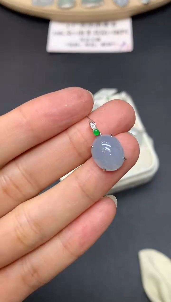 翡翠18K金镶嵌吊坠(不含链)蛋面【无服务费】