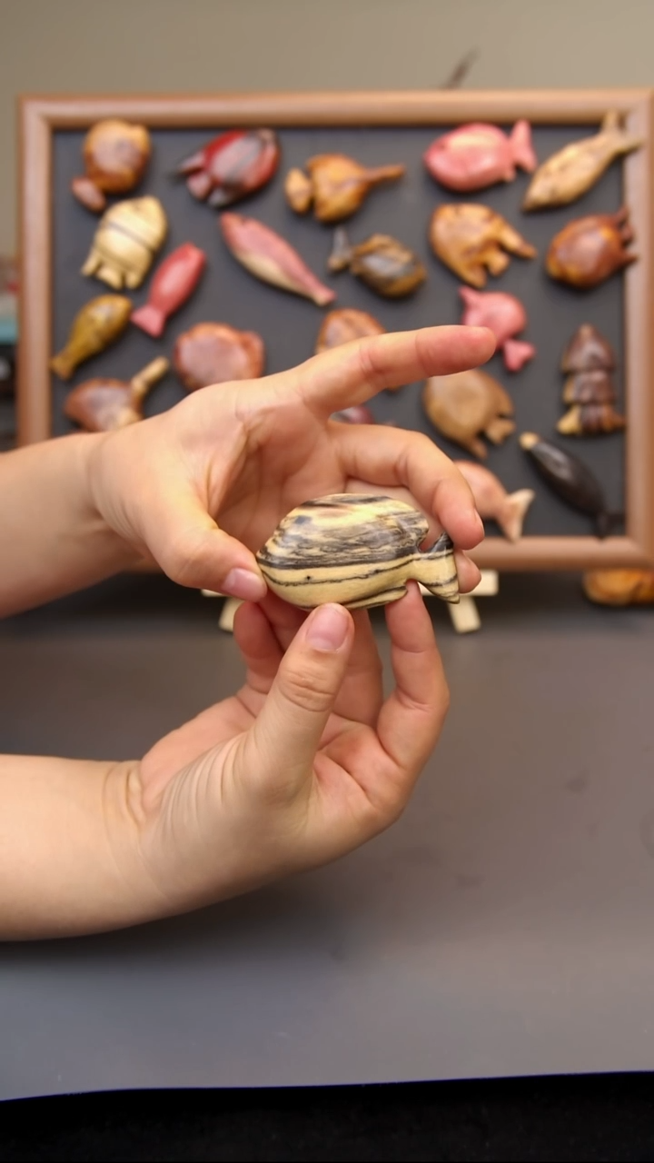 交趾黄檀（大红酸枝）黑白檀冰箱贴