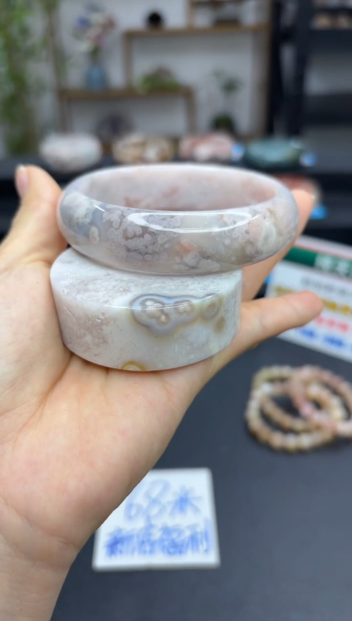 【闪购商品】石英质玉手镯未镶嵌A63(62圈赠送镯心)