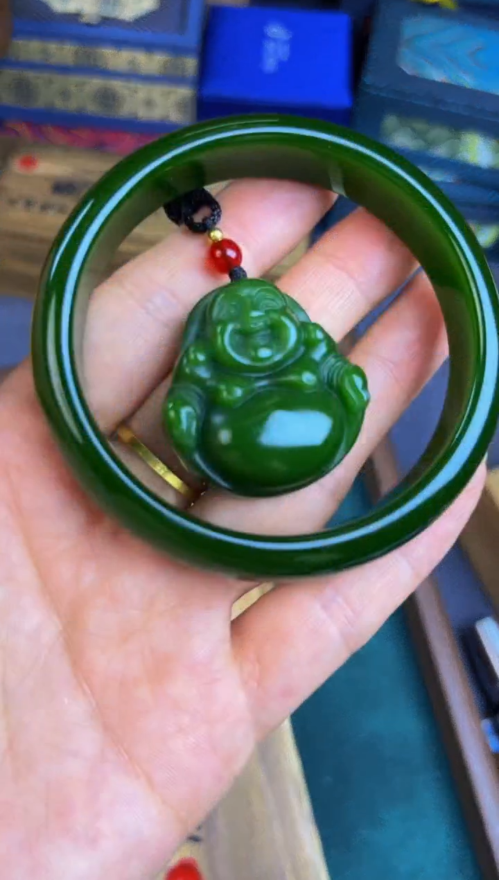 和田玉（黄玉）未镶嵌挂件天然原矿