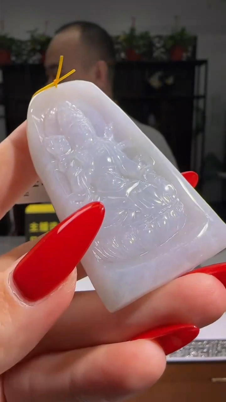 【闪购商品】翡翠颈饰未镶嵌天然翡翠A货吊坠