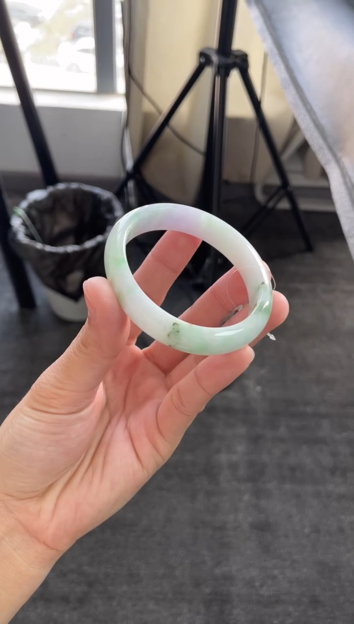 【闪购商品】翡翠手镯未镶嵌手镯