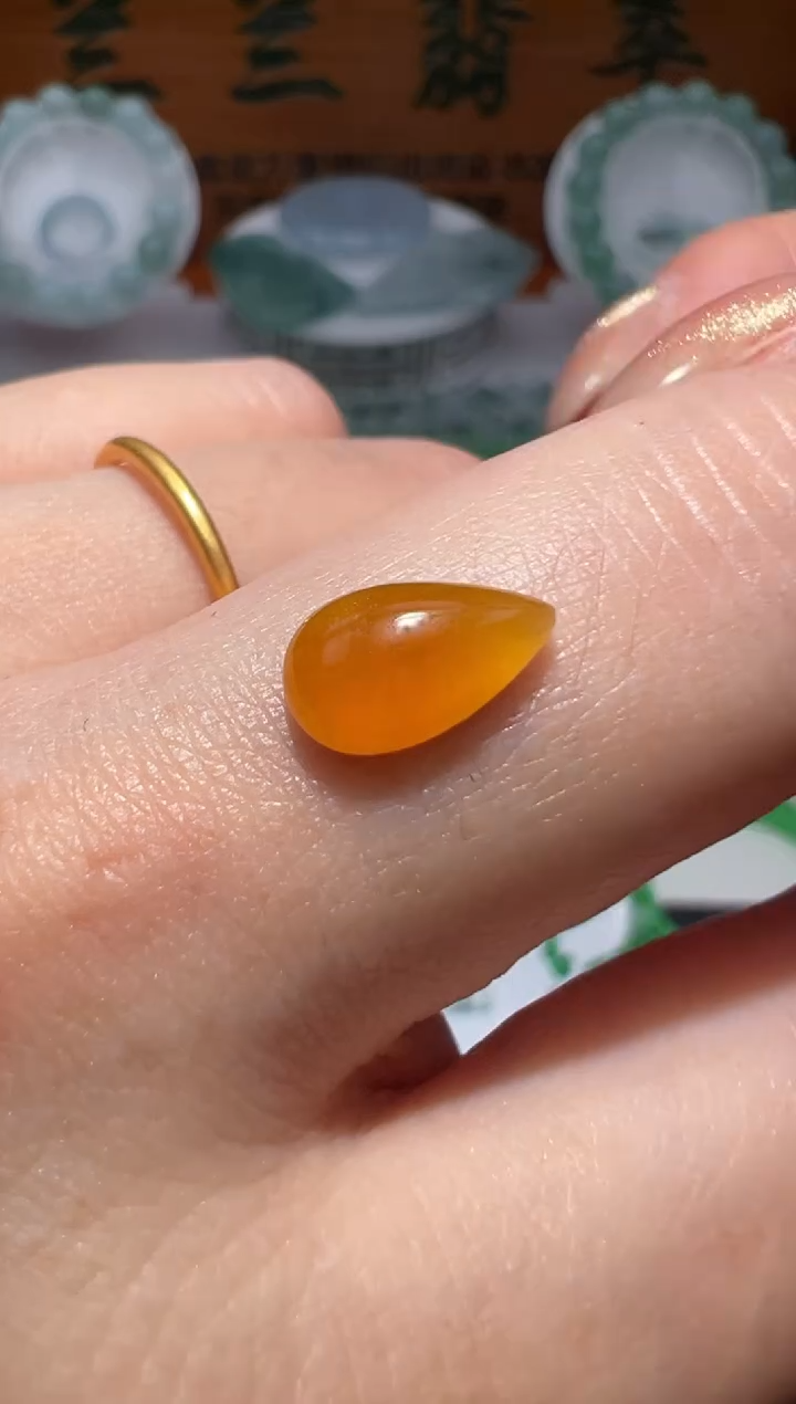 【闪购商品】定制翡翠未镶嵌9.8*5.9*3.5水滴