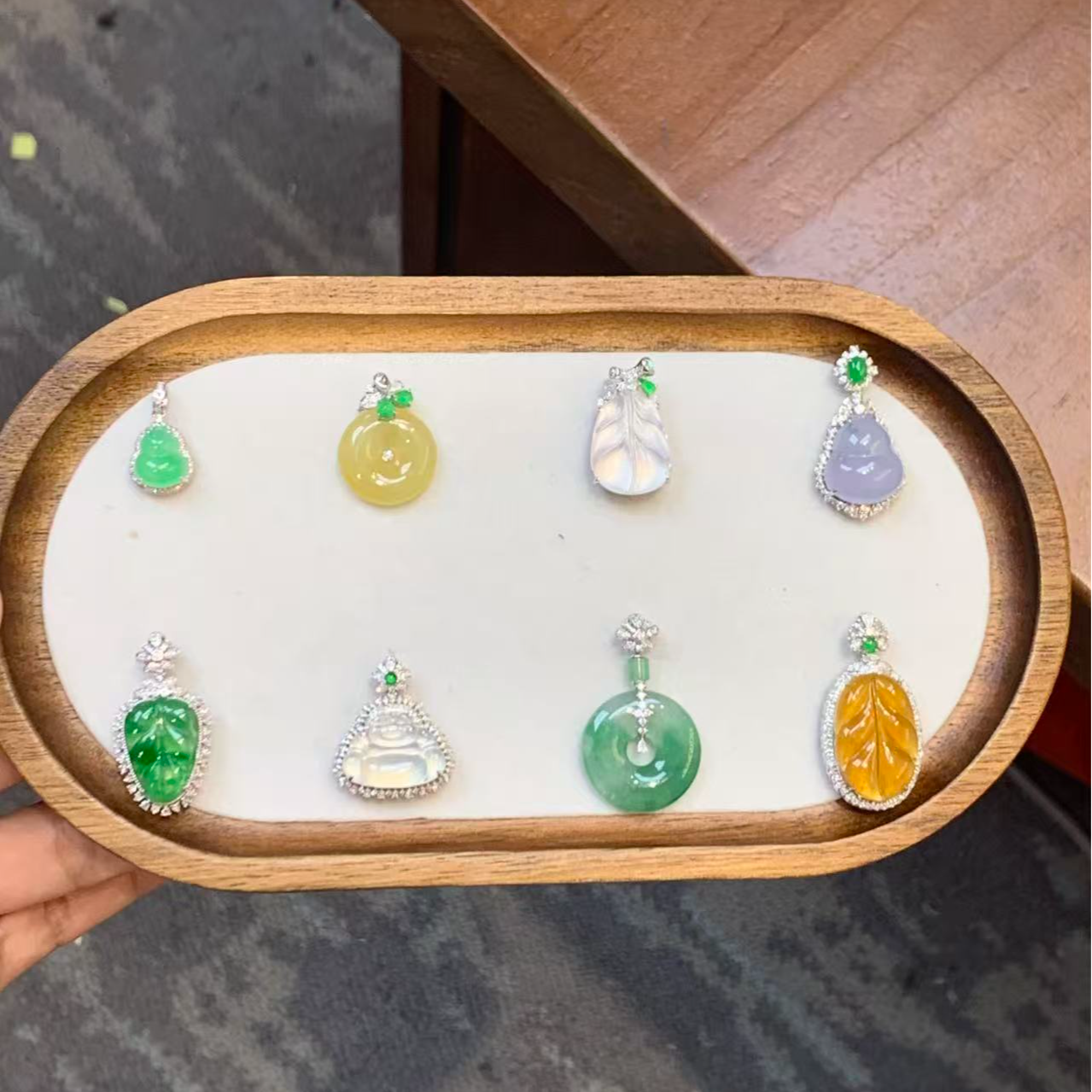 精品镶嵌翡翠吊坠礼包-8多样性发其一11.8