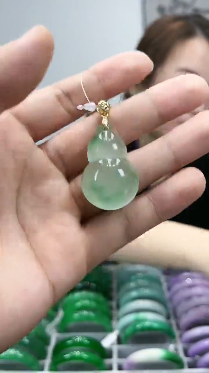 【闪购商品】砖雕s67冰飘花葫芦吊坠
