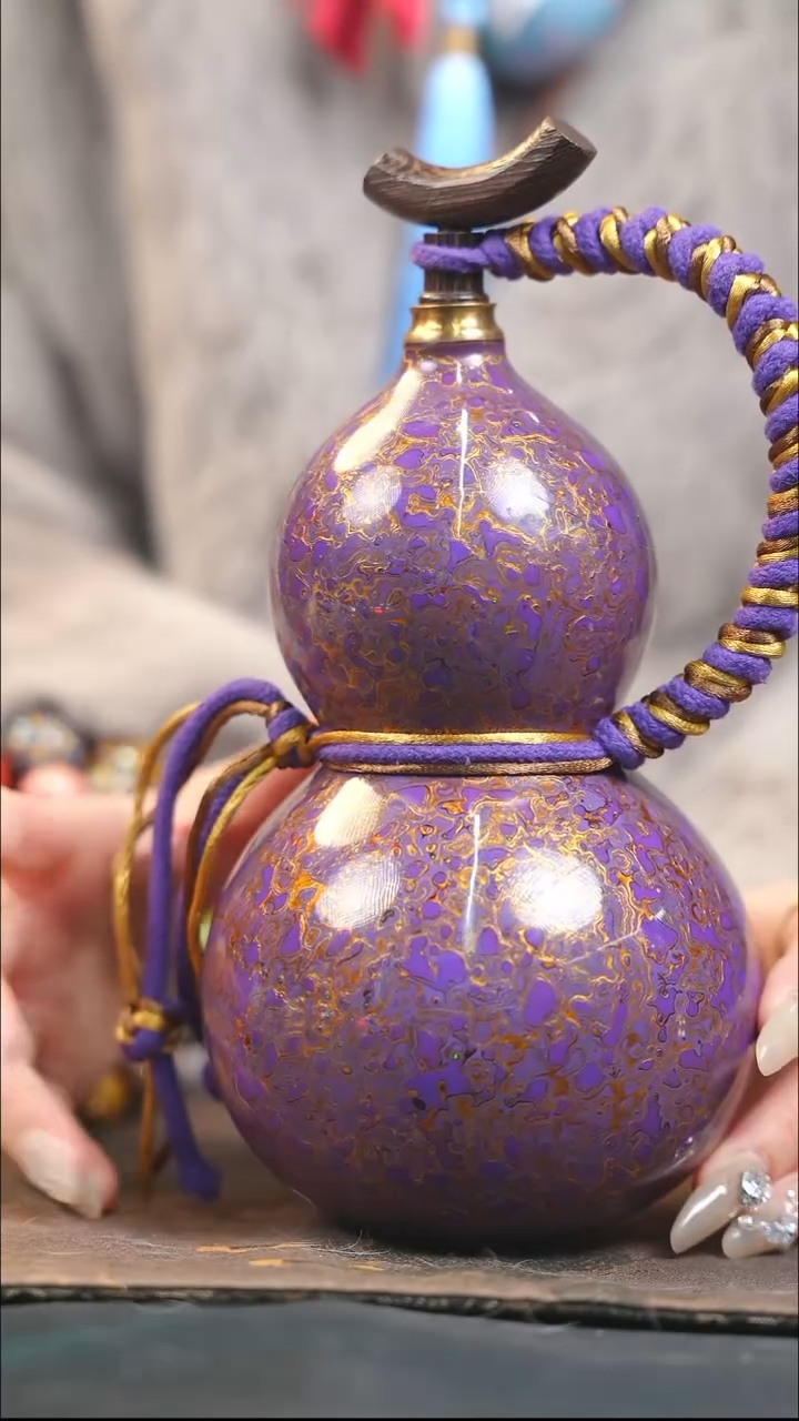 【闪购商品】XQ227漆艺酒葫芦不包手串及旋转底座