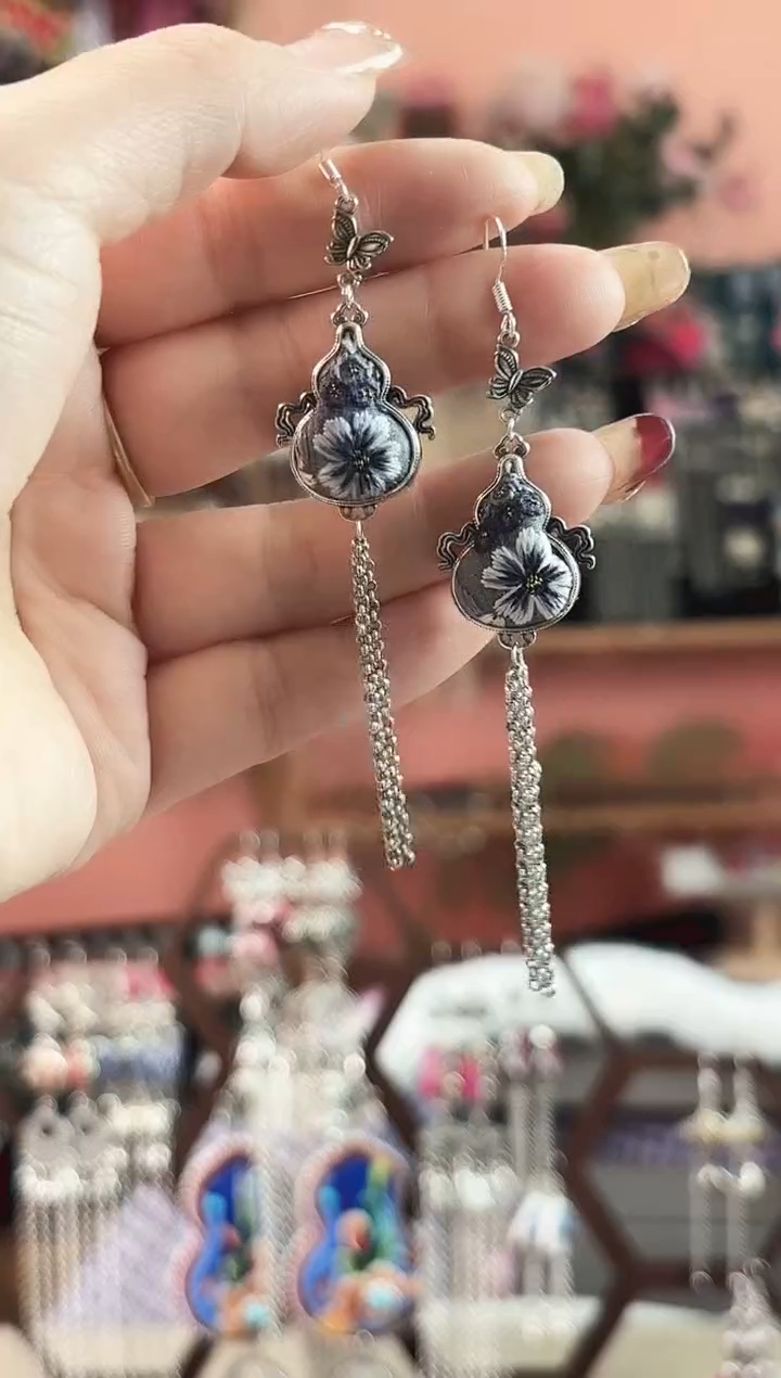 艺枝独绣手工饰品331