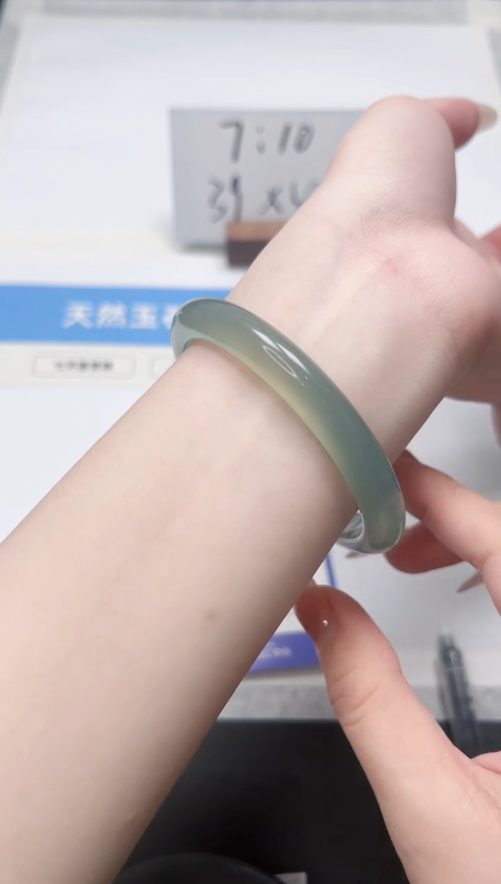 【闪购商品】石英质玉手镯未镶嵌03/晴水59