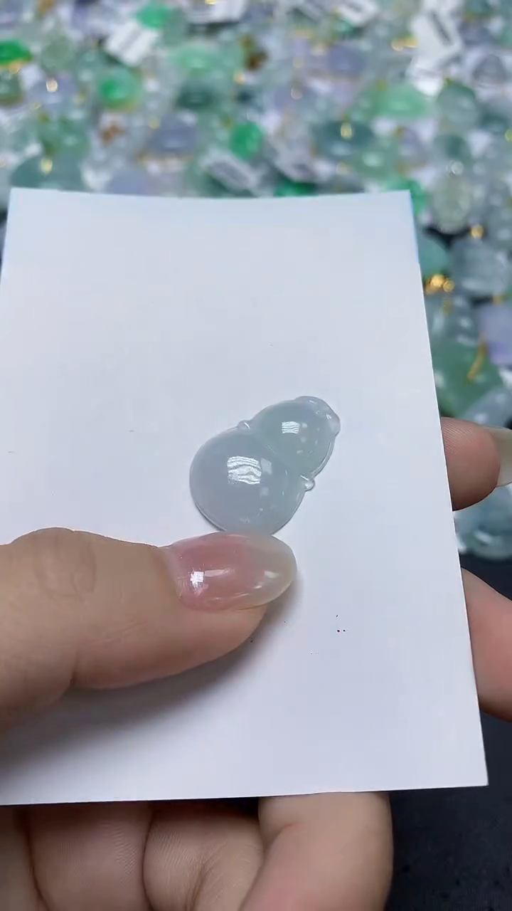 翡翠未镶嵌颈饰天然缅甸翡翠A货