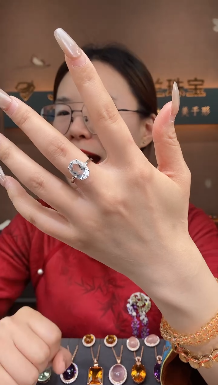 【闪购商品】水晶戒指银S925镶嵌水晶戒指