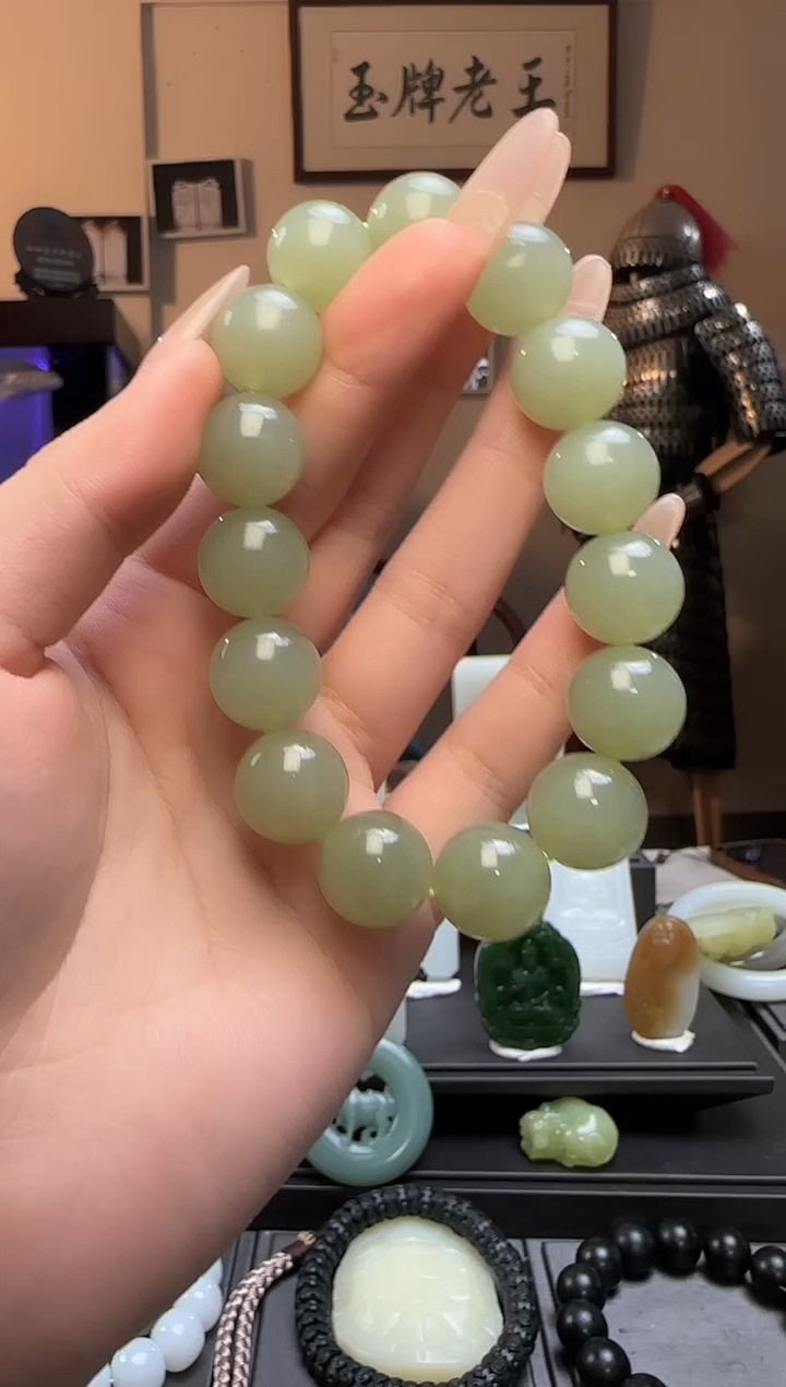 【闪购商品】和田玉晴水圆珠未镶嵌手串