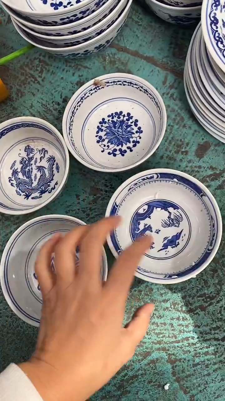 摆件青花釉下4.5寸米饭碗 不指定花色