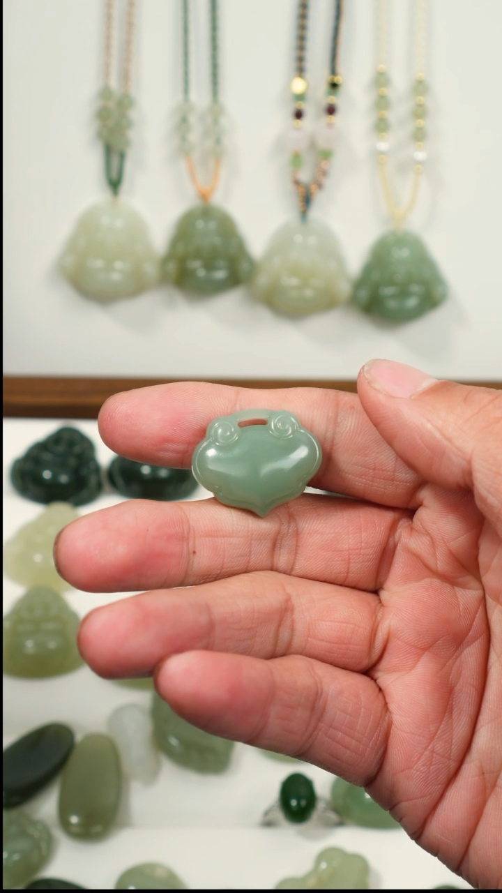 【闪购商品】和田玉颈饰未镶嵌貔犰
