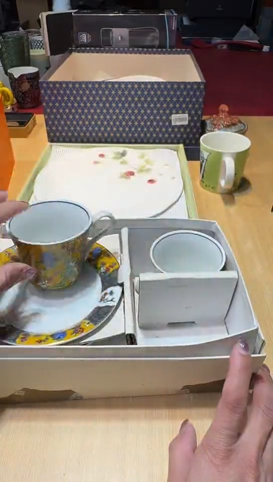 瓷片生活的本意是开心啊@@1