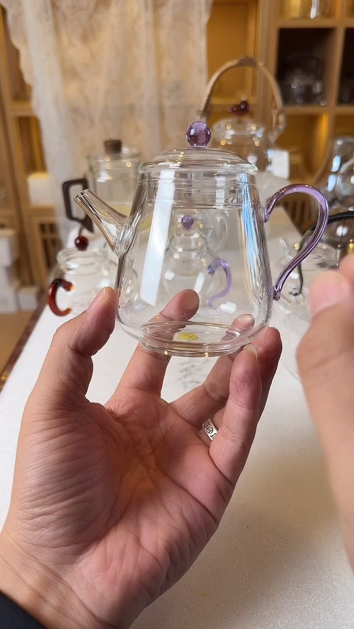 梨壶紫。。。。。。。。.