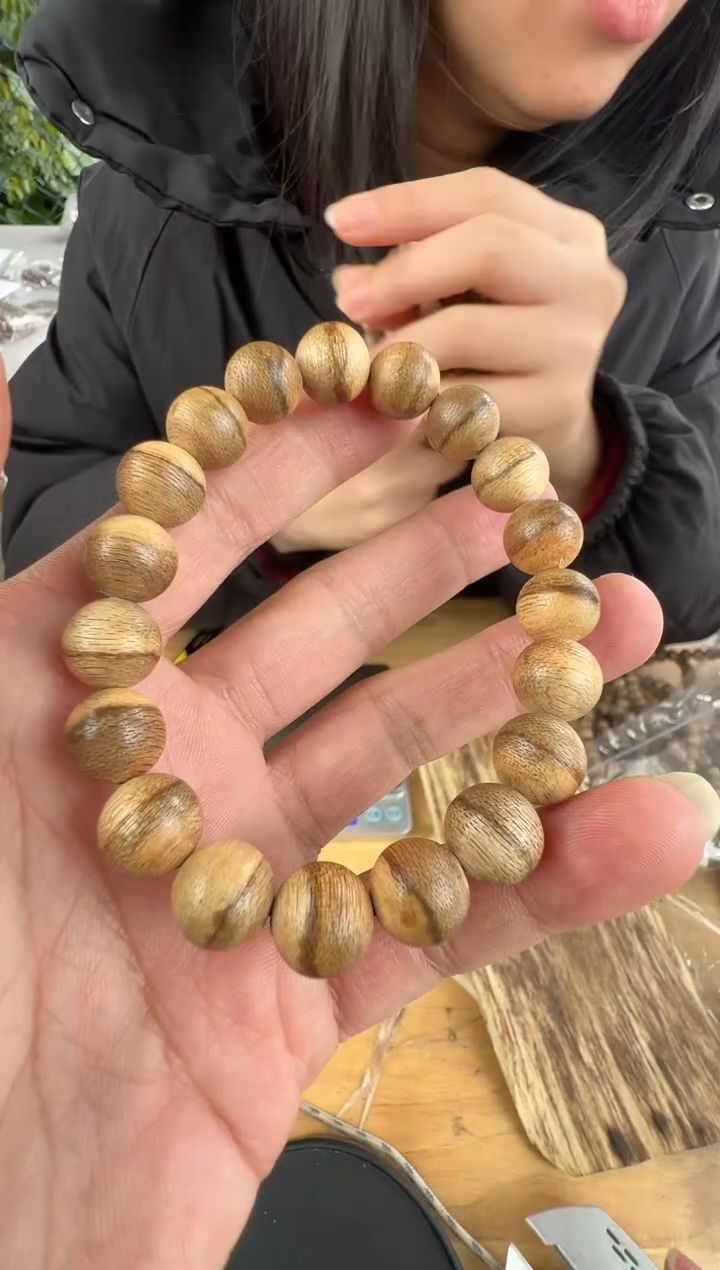 沉香沉香碎屑海南天然野1.0圆珠单圈多样性发一