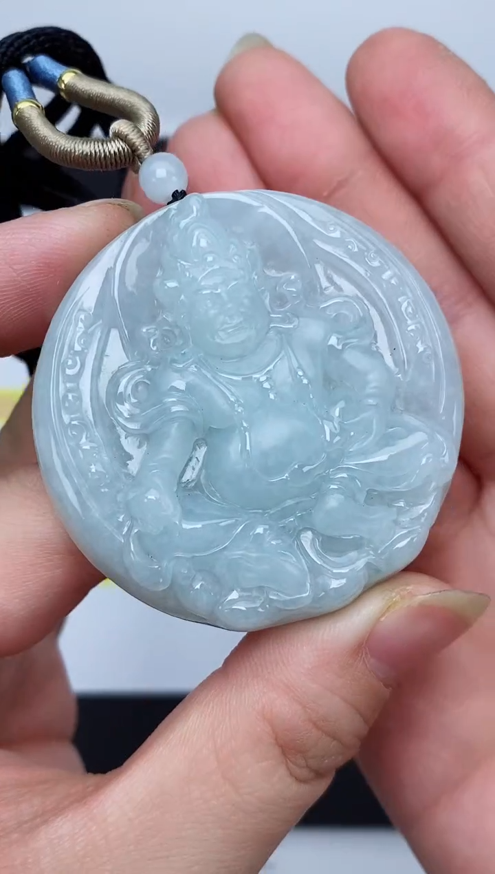 【闪购商品】翡翠颈饰未镶嵌黄财爷