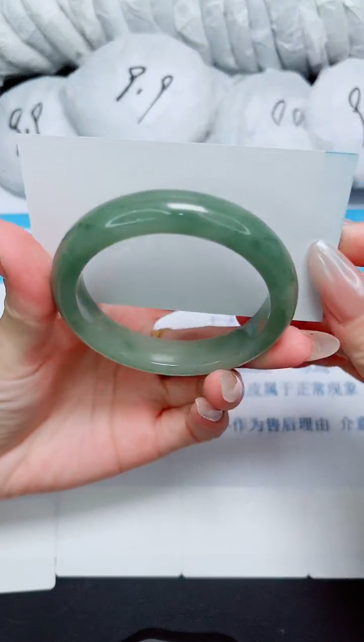 石英质玉手镯未镶嵌28/54