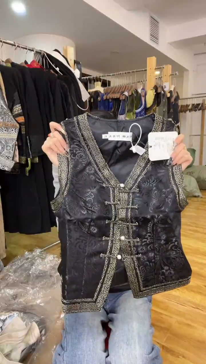 马甲       XL码      115-125斤