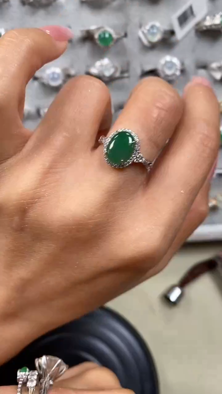 【闪购商品】翡翠戒指银S925镶嵌8354