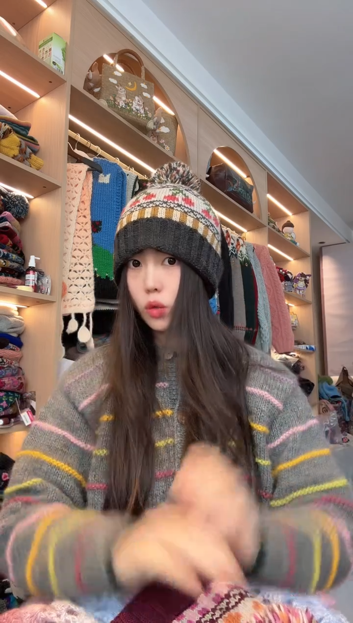 羊毛美利奴灰色樱桃帽