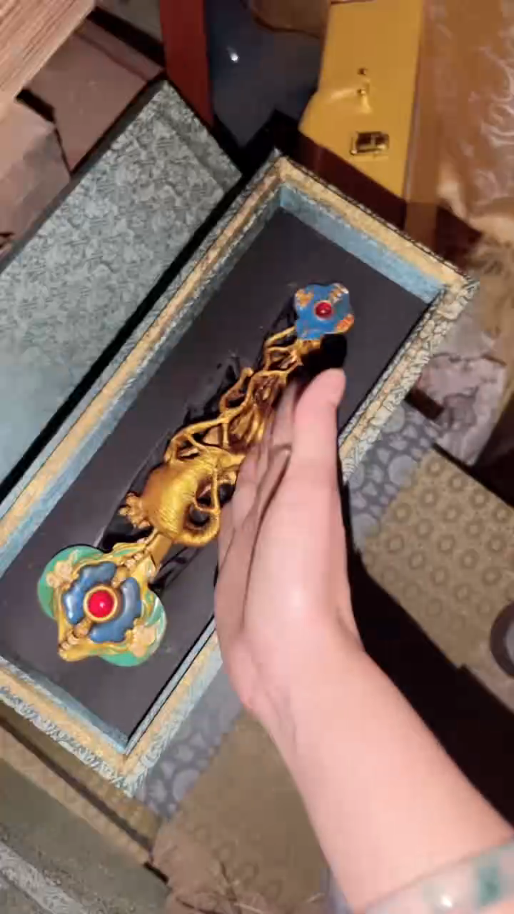 铜闪购商品高端专用连