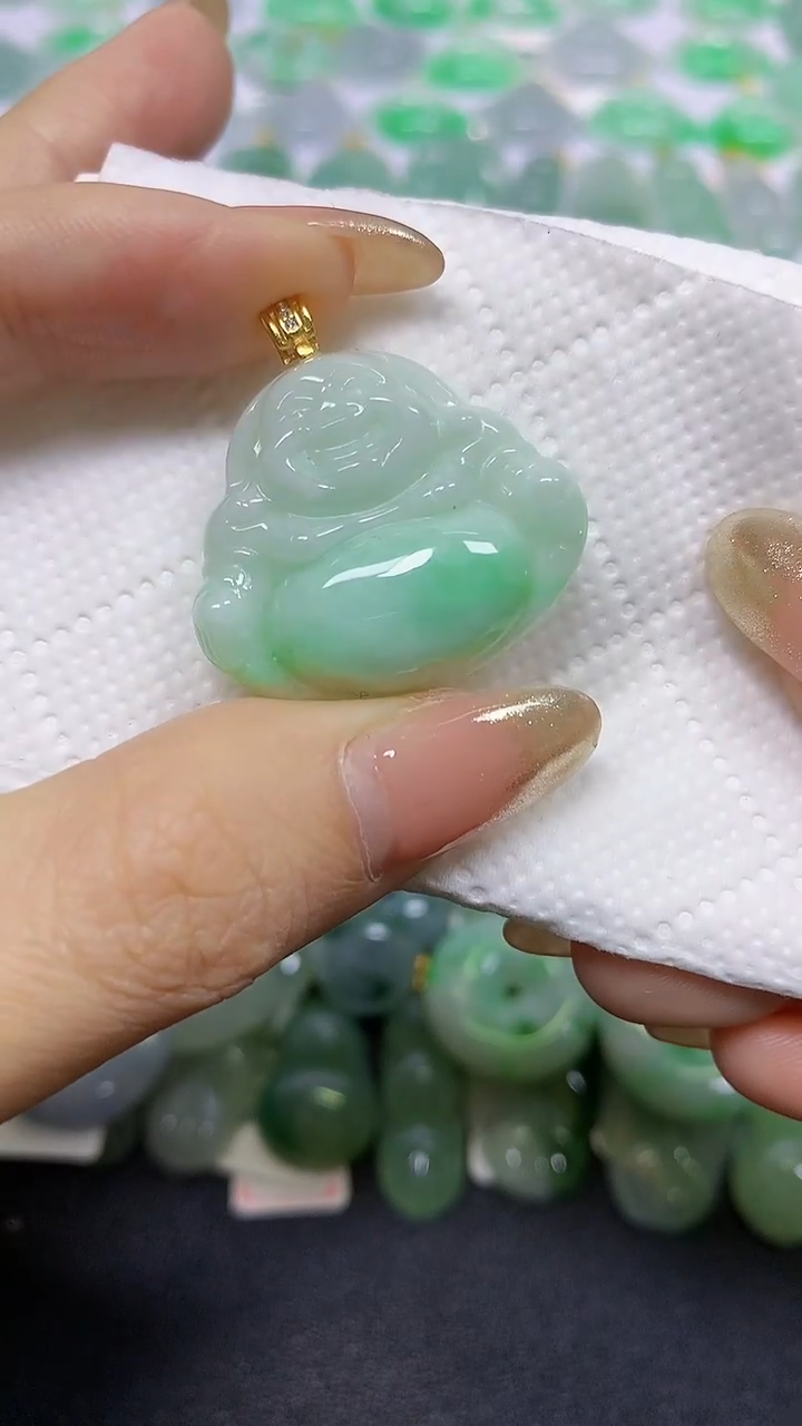 颈饰未镶嵌翡翠A货