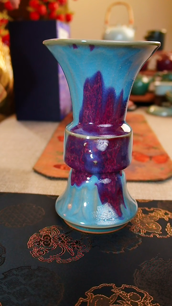 【闪购商品】瓷片仿古钧瓷瑞兽花觚