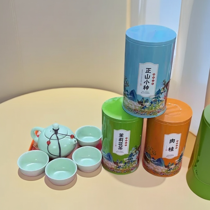 三大茗茶 小种 茉莉花茶 肉桂 送一壶四杯茶具 