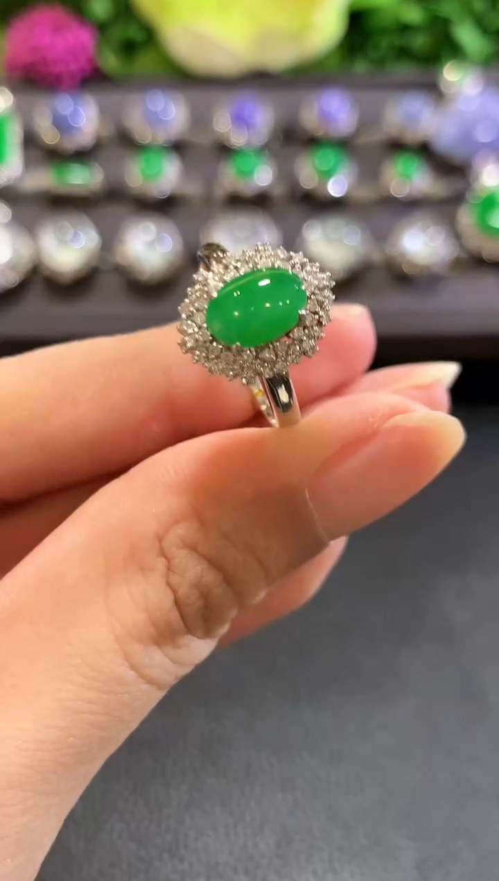 18K金镶嵌戒指翡翠b61  
