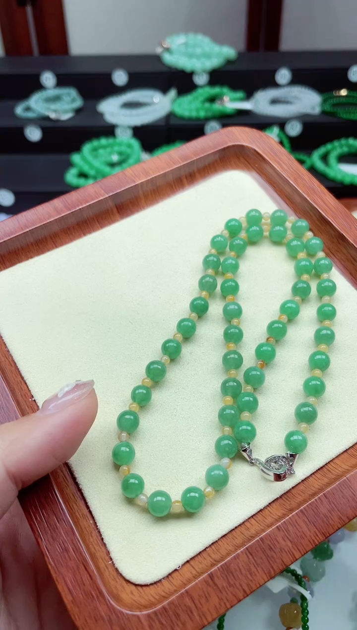 【闪购商品】翡翠手链未镶嵌缅甸翡翠