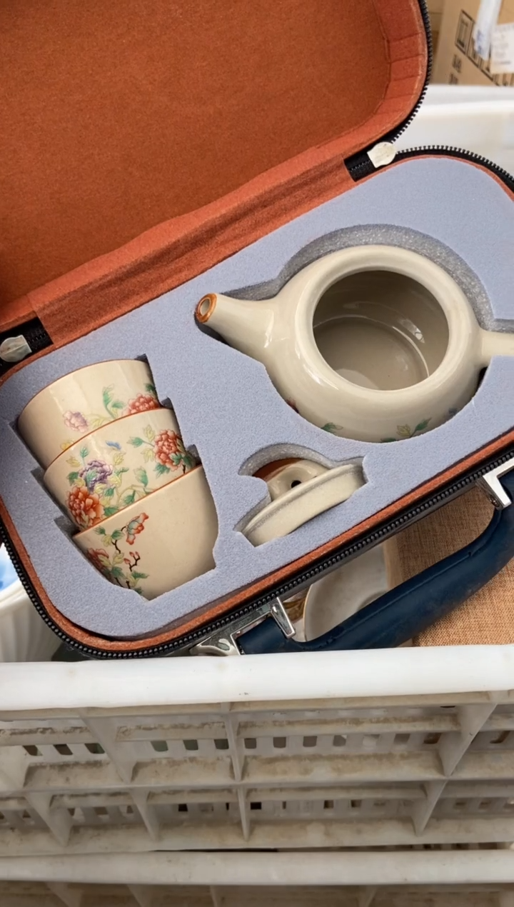 杯无运费险有瑕疵的摄影的产品有使用过的痕迹有点脏介意勿拍