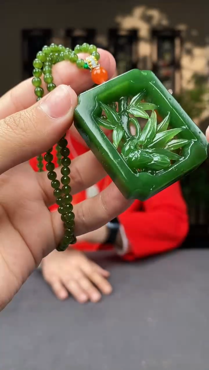 【闪购商品】和田玉颈饰未镶嵌C050