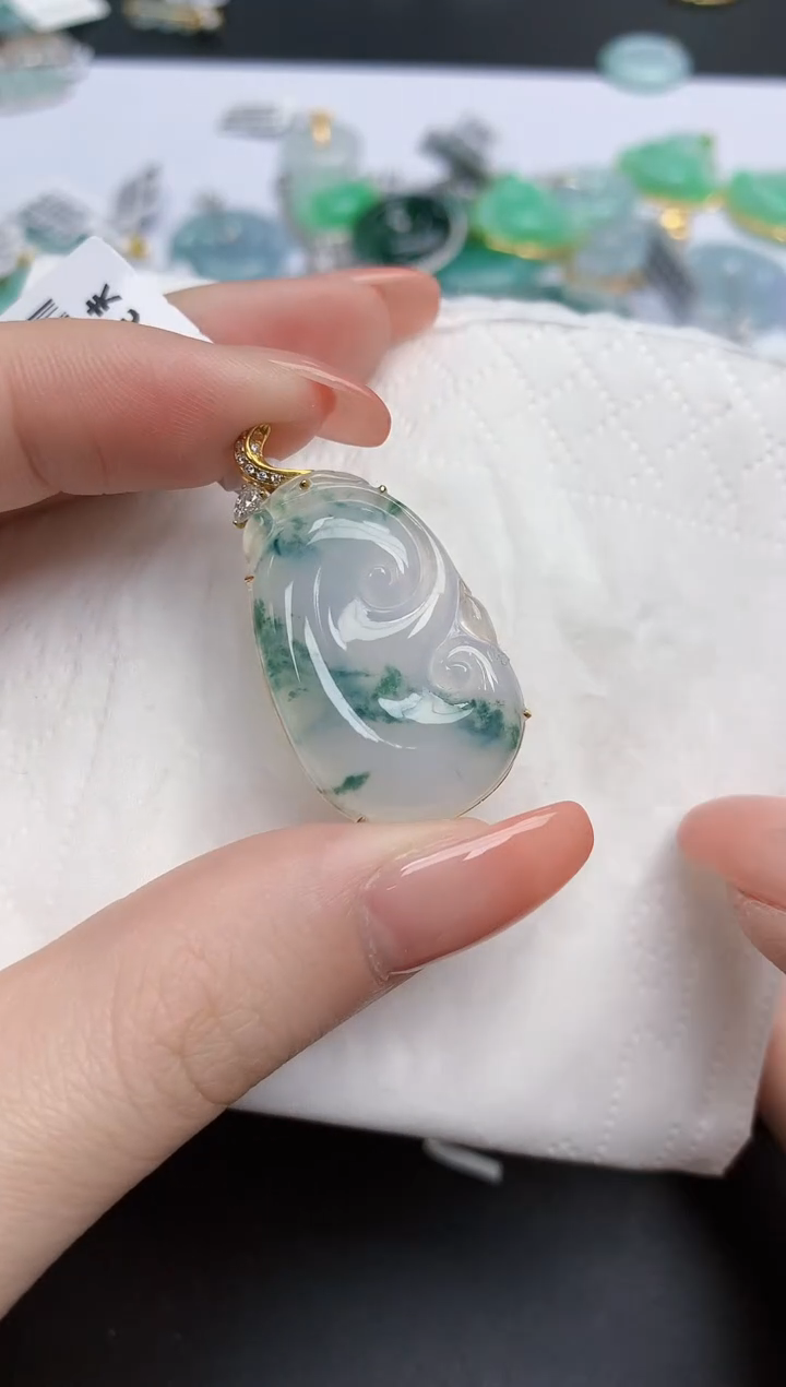 【闪购商品】翡翠颈饰18K金镶嵌天然缅甸翡翠A货